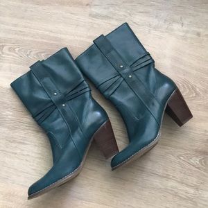 Green Seychelles Boots size 6.5